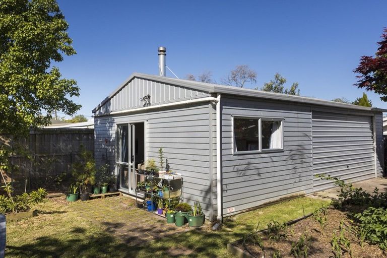 Photo of property in 9 Fox Place, Cloverlea, Palmerston North, 4412