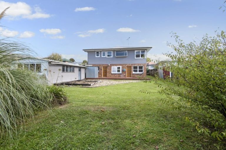 Photo of property in 4 Wood Avenue, Howick, Auckland, 2014