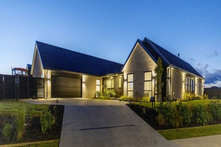 Photo of property in 107 Harakeke Drive, Wharewaka, Taupo, 3330