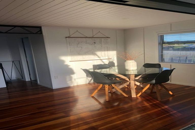 Photo of property in 14a Weka Road, Waipahihi, Taupo, 3330