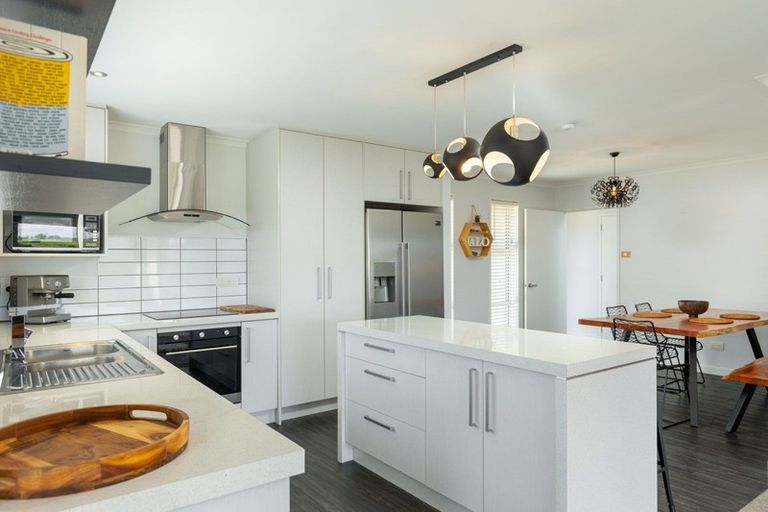 Photo of property in 142 Taylor Pass Road, Witherlea, Blenheim, 7201