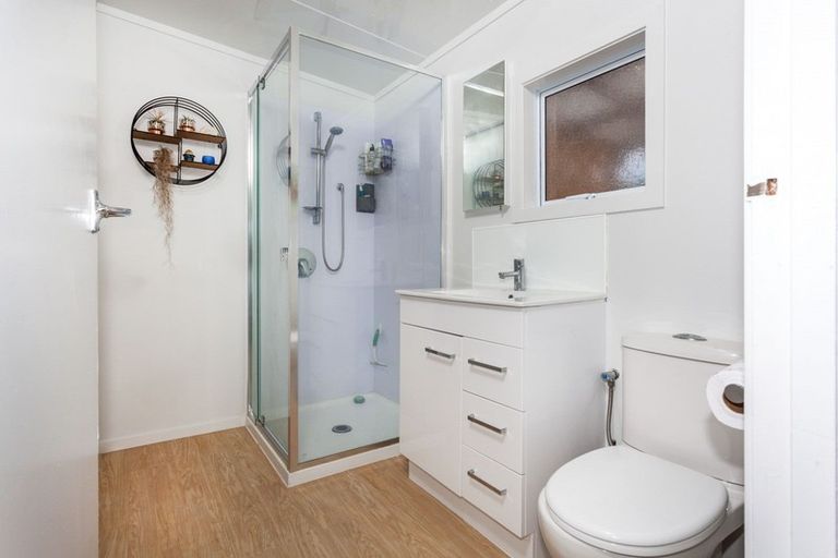 Photo of property in 159 Ocean Beach Road, Tairua, 3508