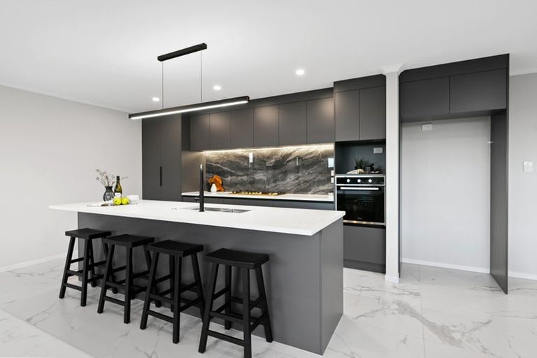 Photo of property in 16 Absolum Crescent, Chartwell, 3210