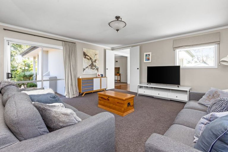 Photo of property in 56 Mcelwee Street, Jervoistown, Napier, 4112