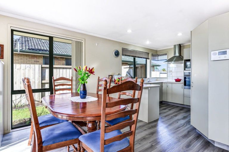 Photo of property in 19 Nobleman Place, Hamilton East, Hamilton, 3216