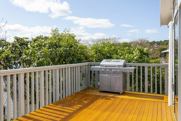 Photo of property in 14 Wembley Place, Richmond Heights, Taupo, 3330