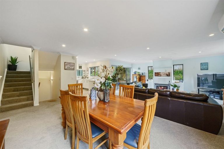 Photo of property in 9 Paremata Drive, Paremata, Porirua, 5024