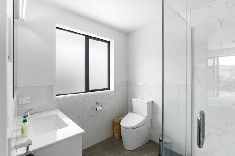 Photo of property in 12 Morepork Drive, Waikanae, 5036