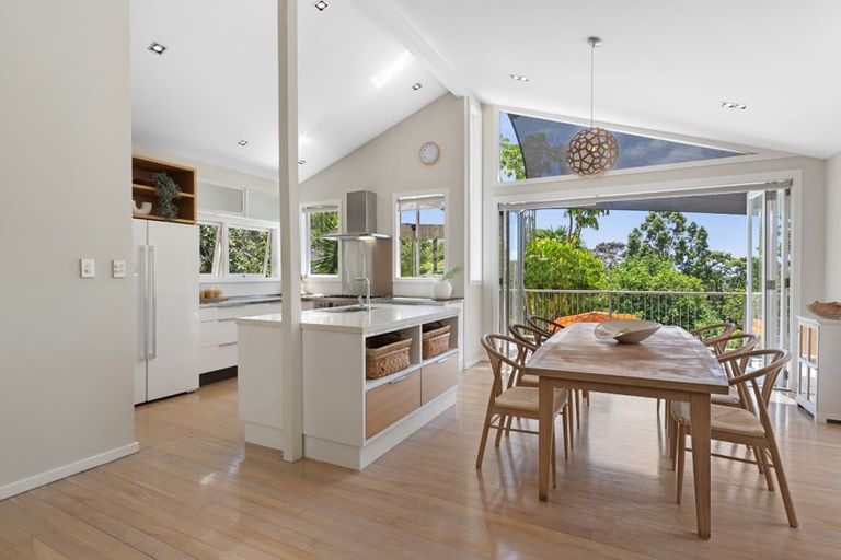 Photo of property in 95b Hinemoa Street, Birkenhead, Auckland, 0626