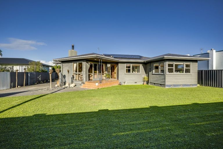 Photo of property in 6 Menin Road, Onekawa, Napier, 4110
