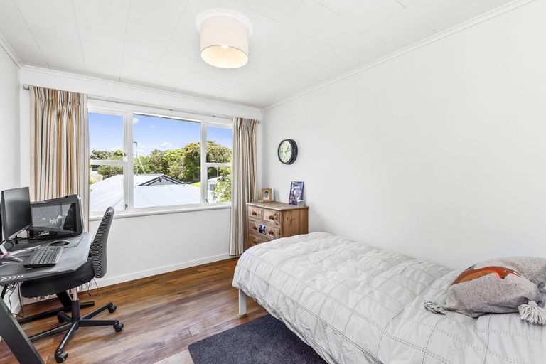 Photo of property in 9 Allen Road, Raumati Beach, Paraparaumu, 5032