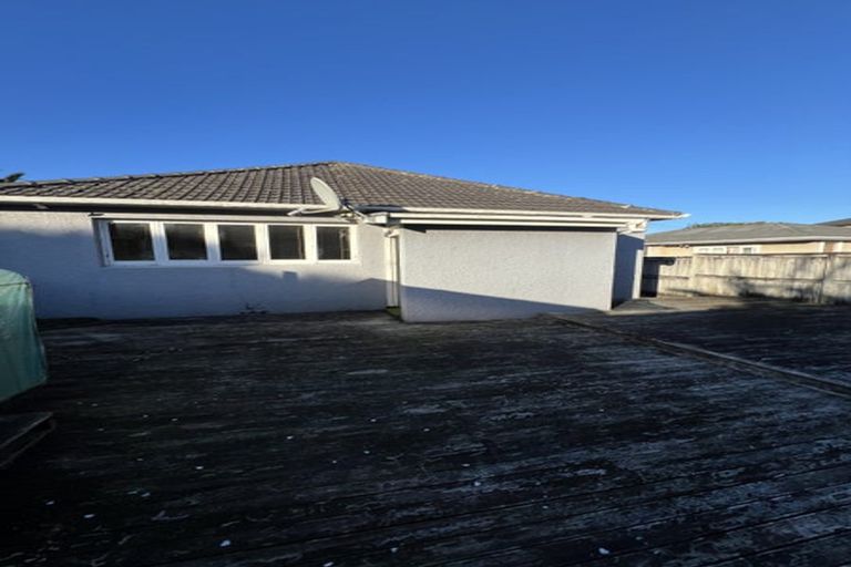 Photo of property in 9 Waterview Road, Favona, Auckland, 2024
