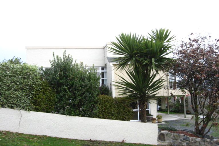Photo of property in 18 Raynbird Street, Company Bay, Dunedin, 9014