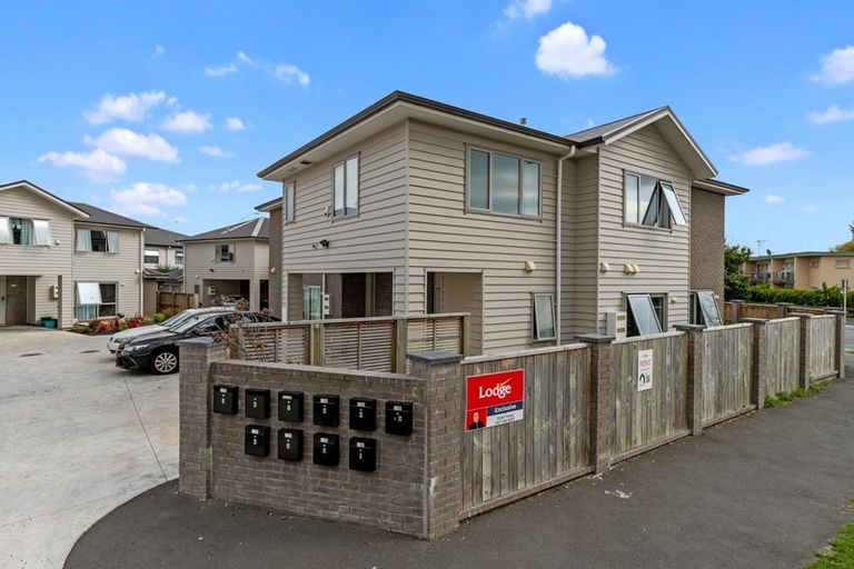 Photo of property in 10/47 Helena Road, Hillcrest, Hamilton, 3216