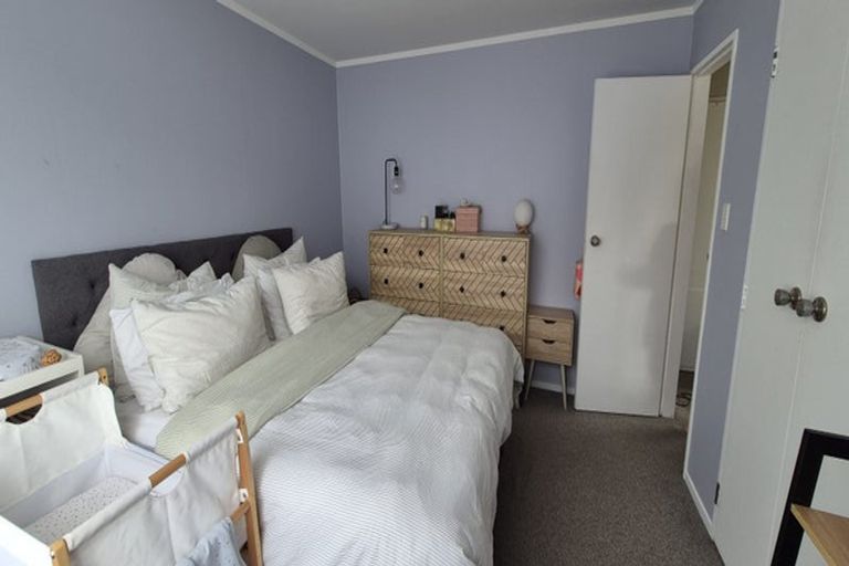 Photo of property in 13a Transom Close, Whitby, Porirua, 5024