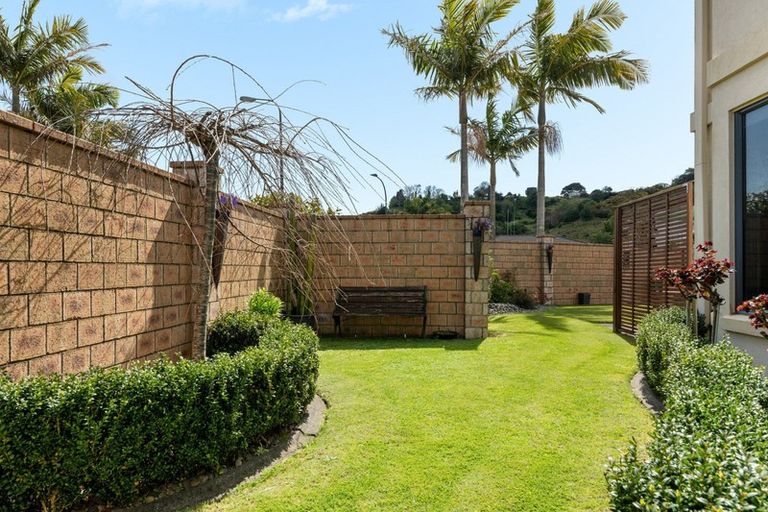 Photo of property in 1/100 Millers Road, Brookfield, Tauranga, 3110