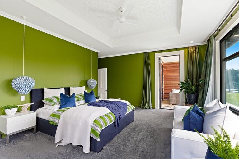 Photo of property in 2 Tamahunga Drive, Matakana, Warkworth, 0985