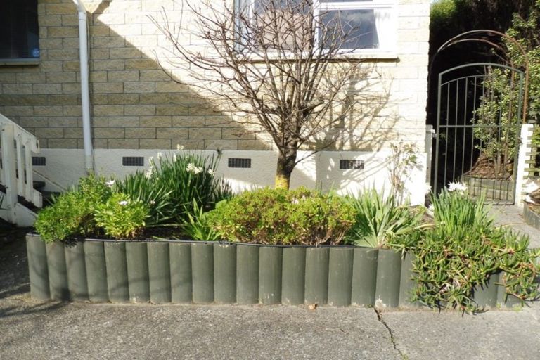 Photo of property in 51 Hampden Street, Picton, 7220