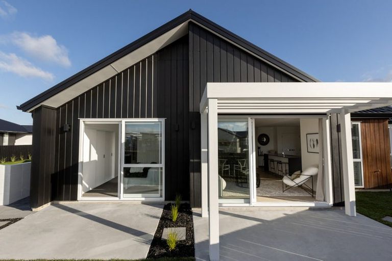 Photo of property in 2 Marata Lane, Te Puke, 3119