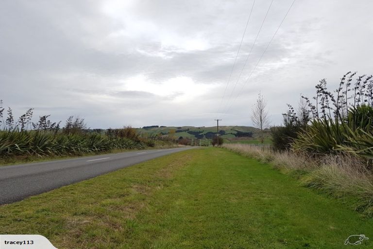 Photo of property in 34 Admiral Road, Gladstone, Masterton, 5883