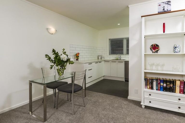 Photo of property in 3/4 Cecil Road, Milford, Auckland, 0620