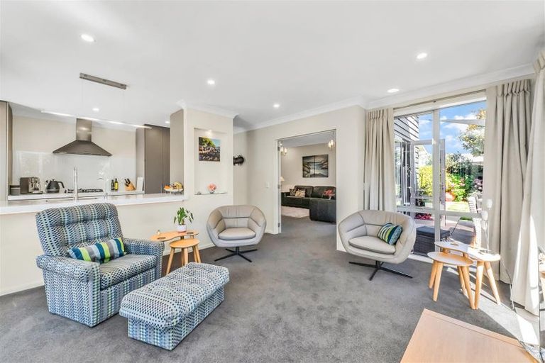 Photo of property in 49 Coolspring Way, Redwood, Christchurch, 8051