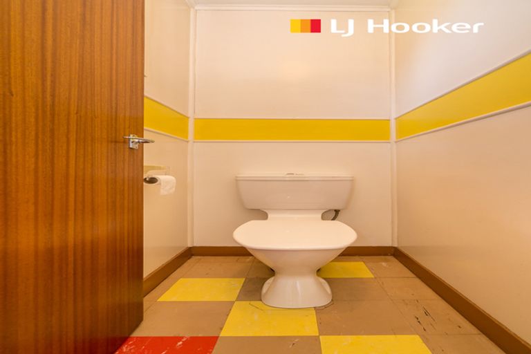 Photo of property in 302 Main South Road, Green Island, Dunedin, 9018