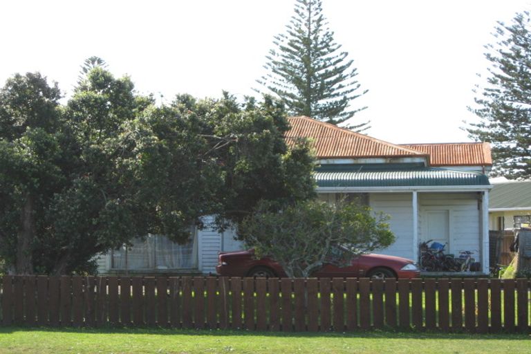 Photo of property in 151 Queen Street, Wairoa, 4108