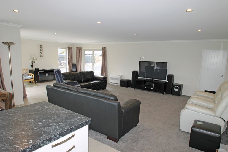 Photo of property in 15 Heathfield Drive, Mosgiel, 9024