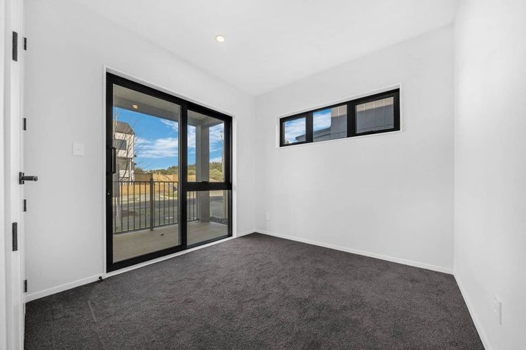 Photo of property in 22 Waimarie Road, Whenuapai, Auckland, 0618