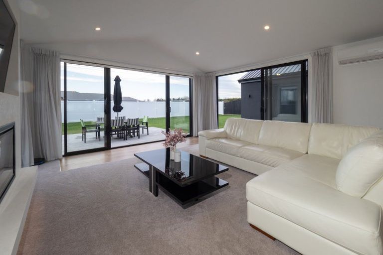 Photo of property in 3 Cawton Grove, Tinwald, Ashburton, 7700