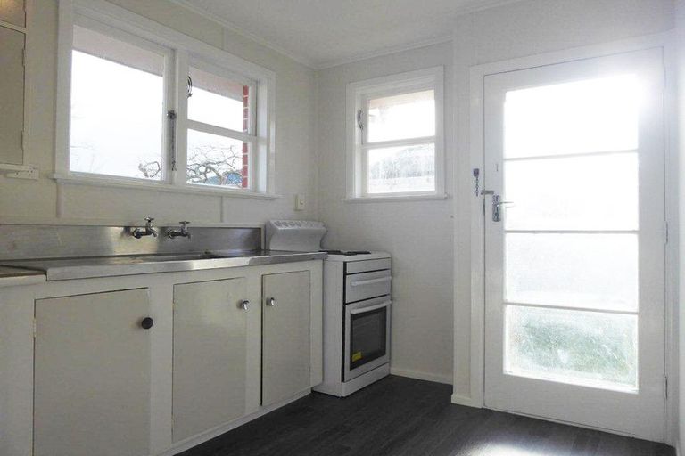 Photo of property in 1/548 Fergusson Drive, Trentham, Upper Hutt, 5018