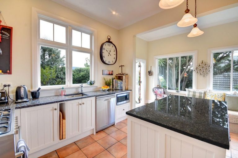 Photo of property in 16 Skibo Street, Kew, Dunedin, 9012