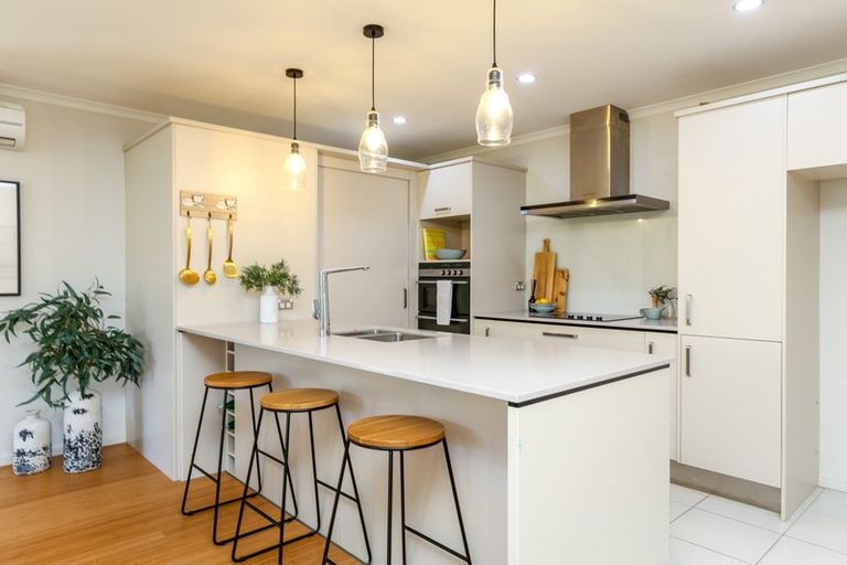 Photo of property in 55 Ainslee Street, Highlands Park, New Plymouth, 4312