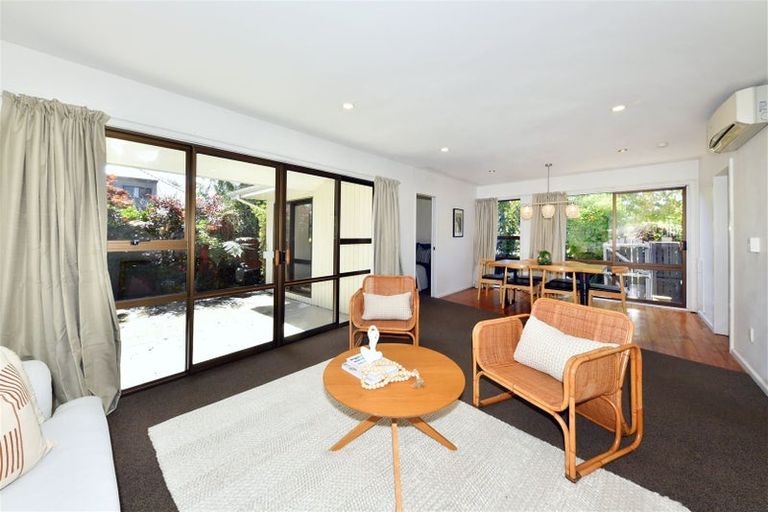 Photo of property in 10 Lynfield Avenue, Ilam, Christchurch, 8041