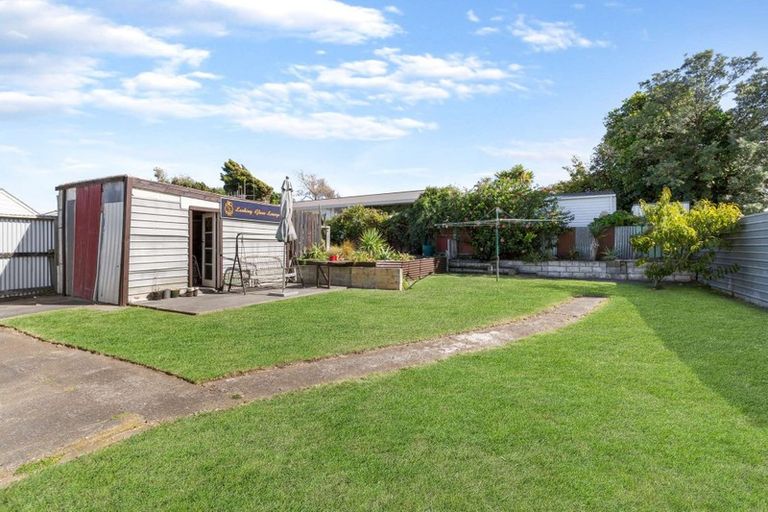 Photo of property in 113 Cornfoot Street, Castlecliff, Whanganui, 4501