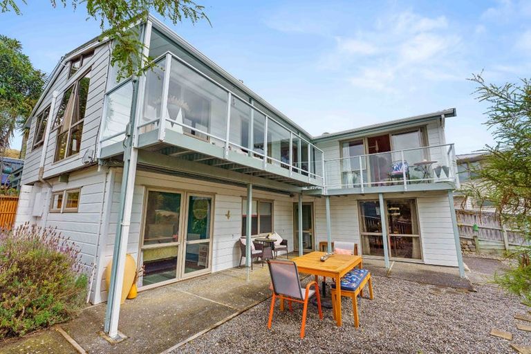 Photo of property in 31 Leinster Avenue, Raumati South, Paraparaumu, 5032