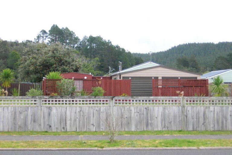 Photo of property in 118 Mayfair Avenue, Whangamata, 3620