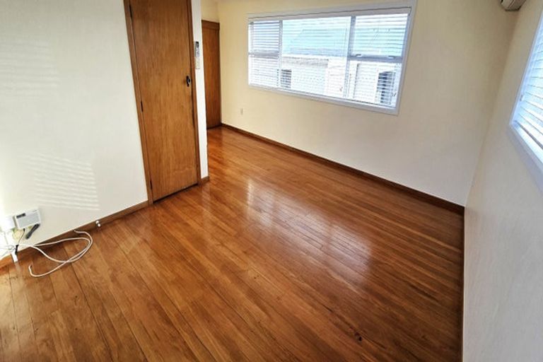 Photo of property in 15a Hall Road, Matua, Tauranga, 3110