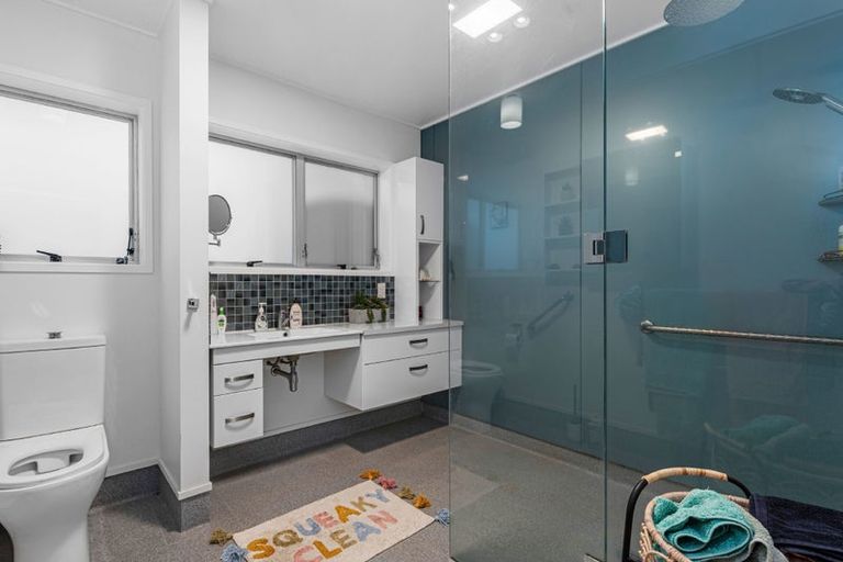 Photo of property in 7 Hapi Street, Pomare, Rotorua, 3015