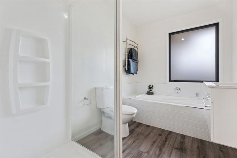 Photo of property in 72 Avanda Avenue, Rolleston, 7615