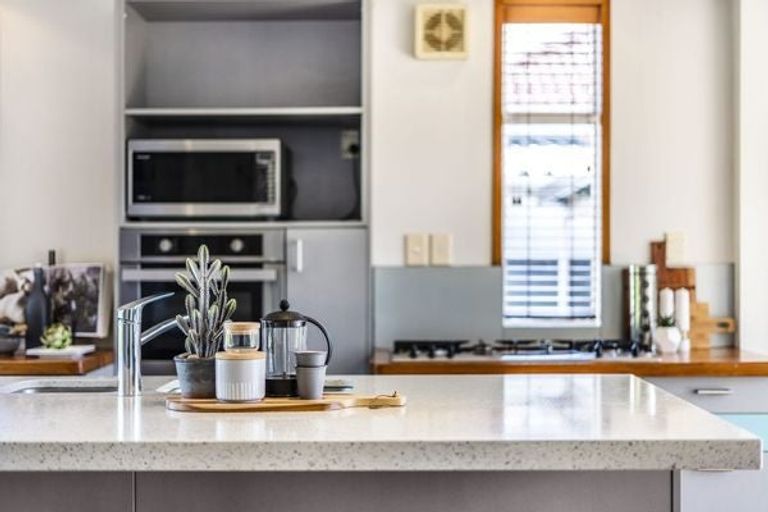 Photo of property in 54 Abbotts Way, Remuera, Auckland, 1050