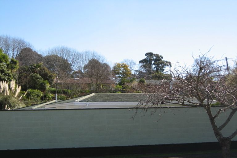 Photo of property in 2a Toop Street, Havelock North, 4130