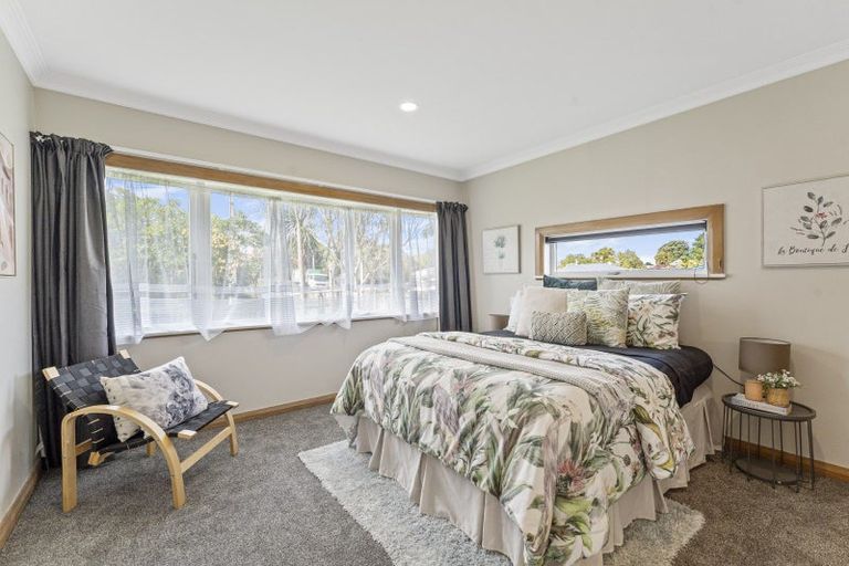 Photo of property in 37 Atmore Avenue, Otaki, 5512