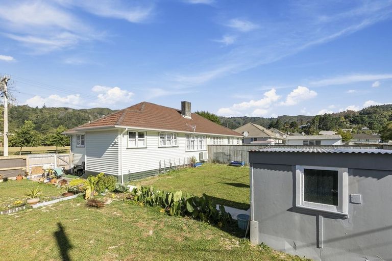 Photo of property in 310 George Street, Stokes Valley, Lower Hutt, 5019
