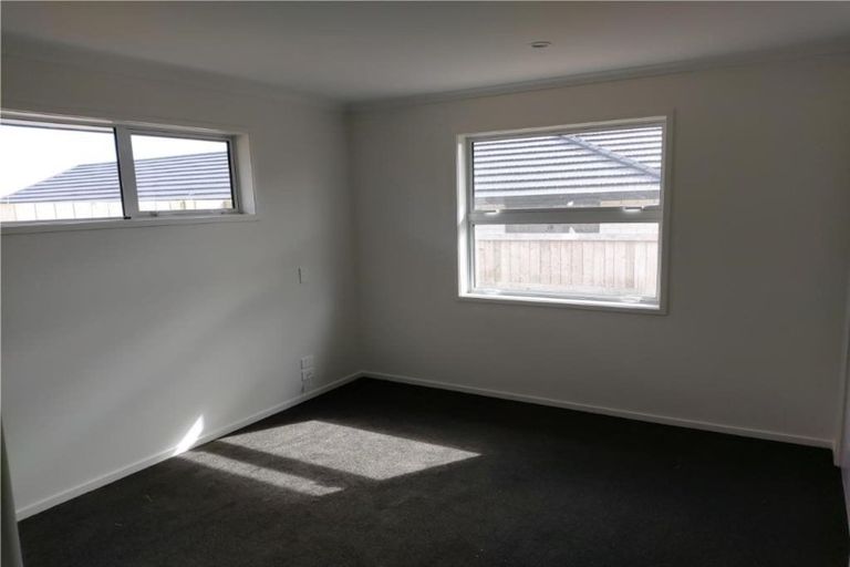 Photo of property in 22 Komata Crescent, Papamoa Beach, Papamoa, 3118