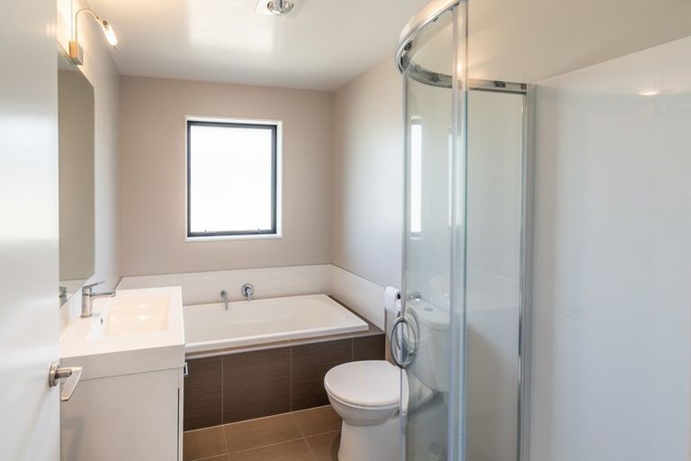 Photo of property in 35 Bradbury Avenue, Rolleston, 7614