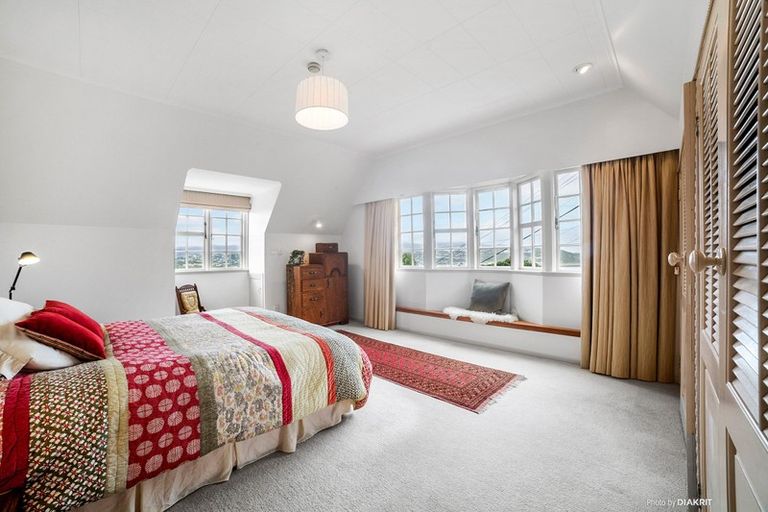 Photo of property in 50 Rodrigo Road, Kilbirnie, Wellington, 6022