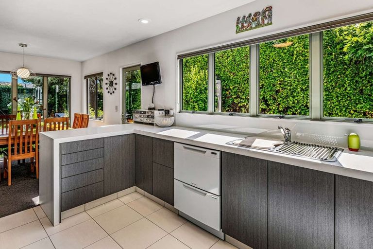 Photo of property in 16b Mccallum Street, Springlands, Blenheim, 7201