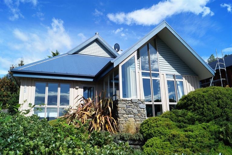 Photo of property in 55 Saint James Avenue, Hanmer Springs, 7334